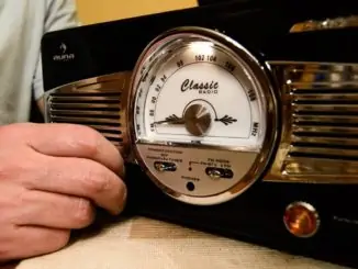 Classic radio set