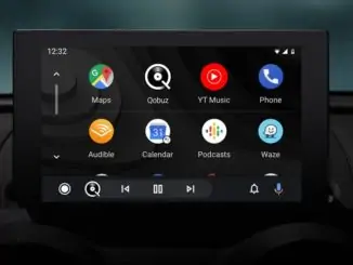 Qobuz on Android Auto dashboard display